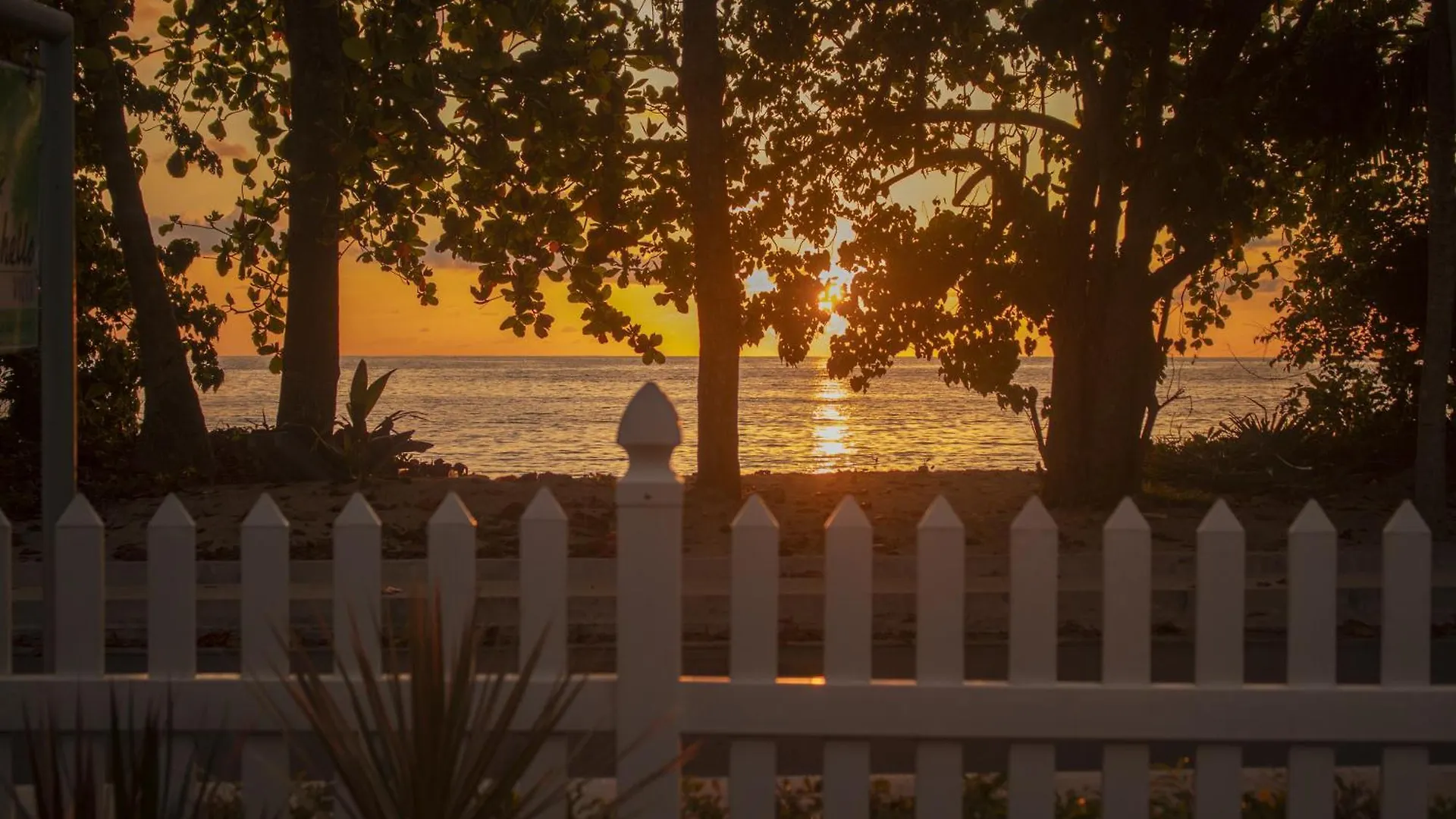 Chello'S Villa Mahe Island 0*,
