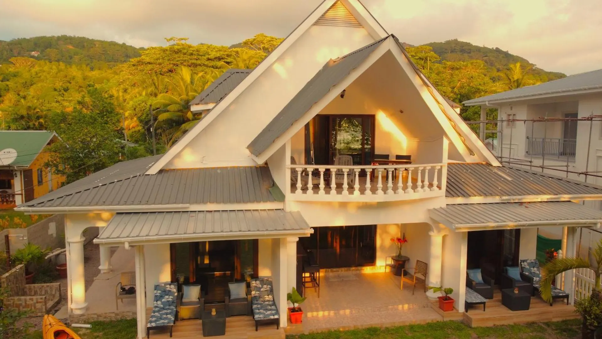 Chello'S Villa Mahe Island Seychely